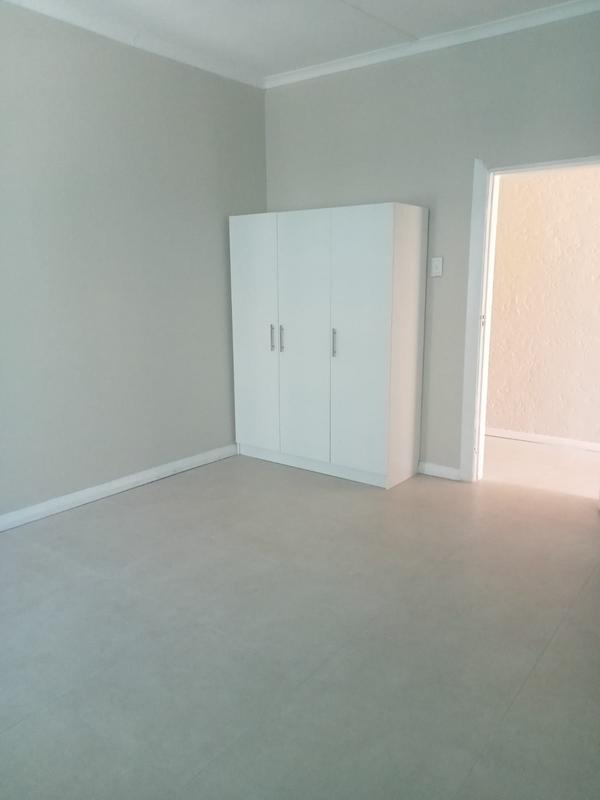 To Let 3 Bedroom Property for Rent in Maitland Western Cape